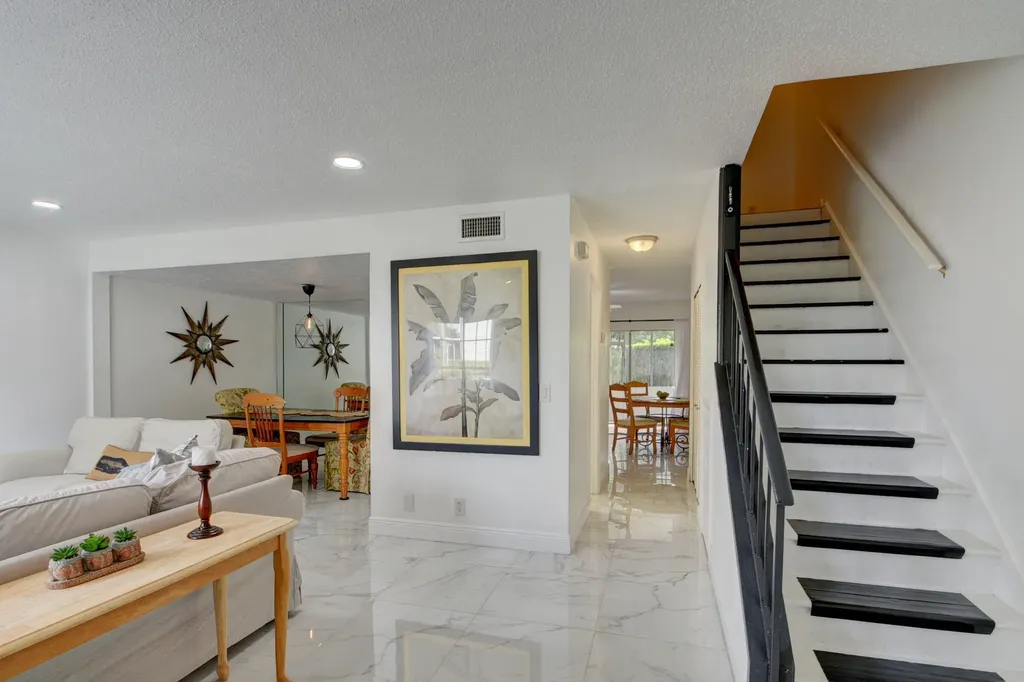 11862 E Brier Patch Court Wellington FL 33414