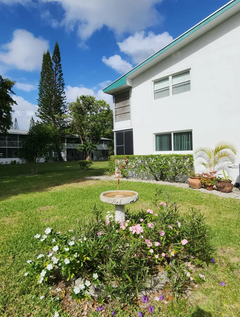 262 Sussex M West Palm Beach FL 33417