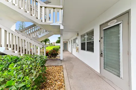 1034 Rexford B Boca Raton FL 33434