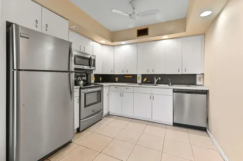 1034 Rexford B Boca Raton FL 33434