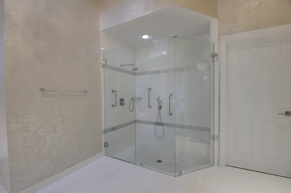 2106 NW 60th Circle Boca Raton FL 33496