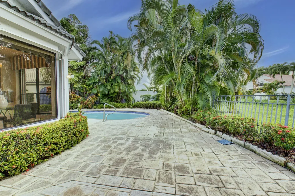 2106 NW 60th Circle Boca Raton FL 33496