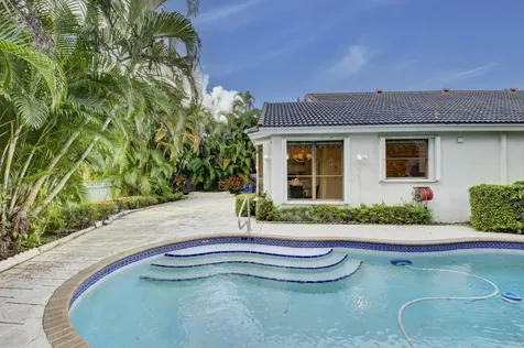 2106 NW 60th Circle Boca Raton FL 33496