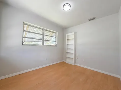 5921 SW 41st Street West Park FL 33023