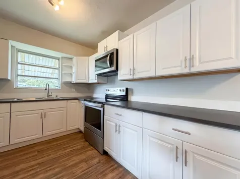 5921 SW 41st Street West Park FL 33023