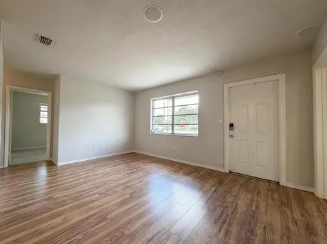 5921 SW 41st Street West Park FL 33023