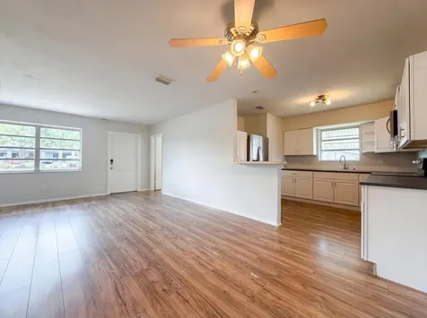5921 SW 41st Street West Park FL 33023