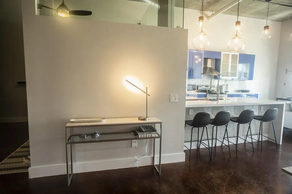 185 NE 4th Avenue Delray Beach FL 33483
