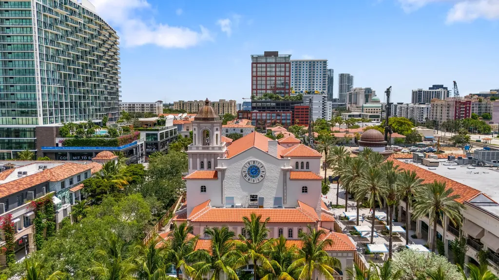 126 Southampton B West Palm Beach FL 33417