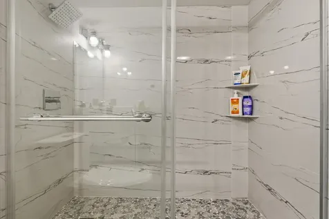 126 Southampton B West Palm Beach FL 33417