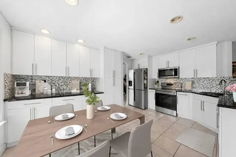11018 NW 47th Terrace Doral FL 33178