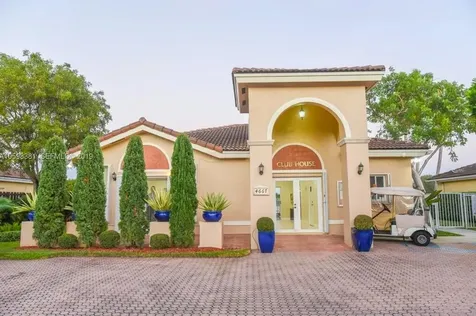 11018 NW 47th Terrace Doral FL 33178