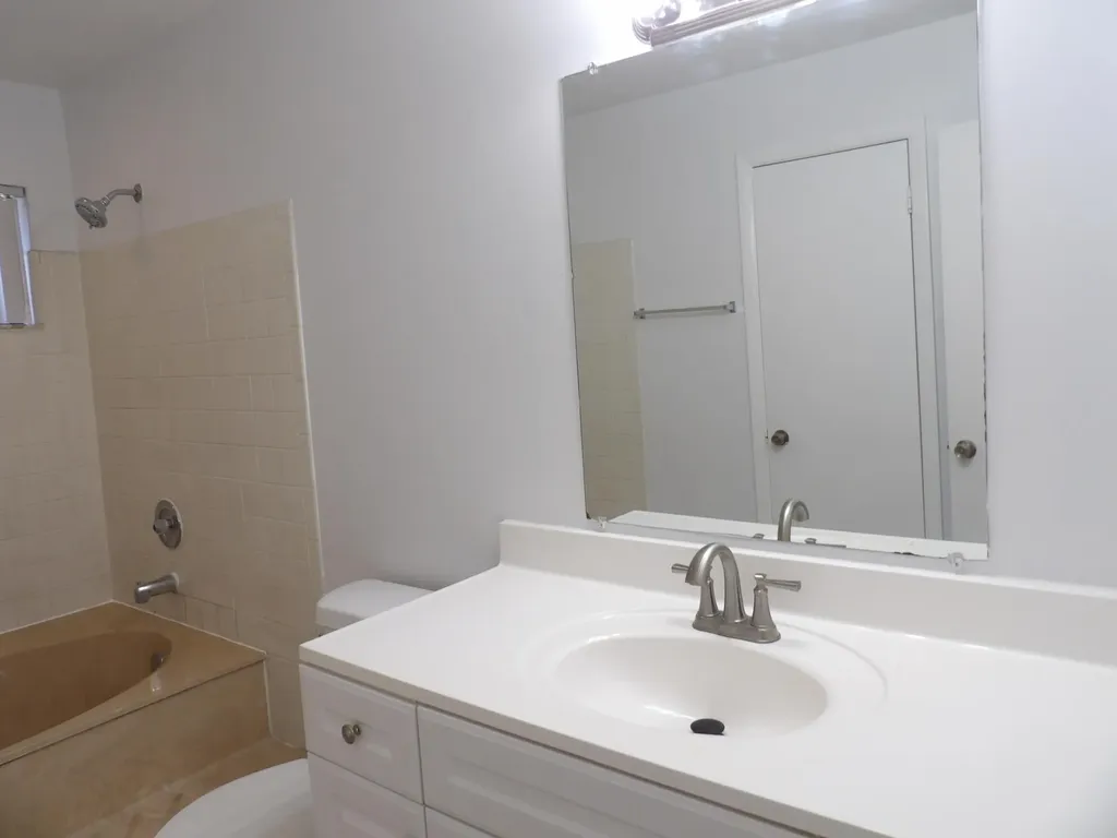 4132 Palm Bay Circle West Palm Beach FL 33406