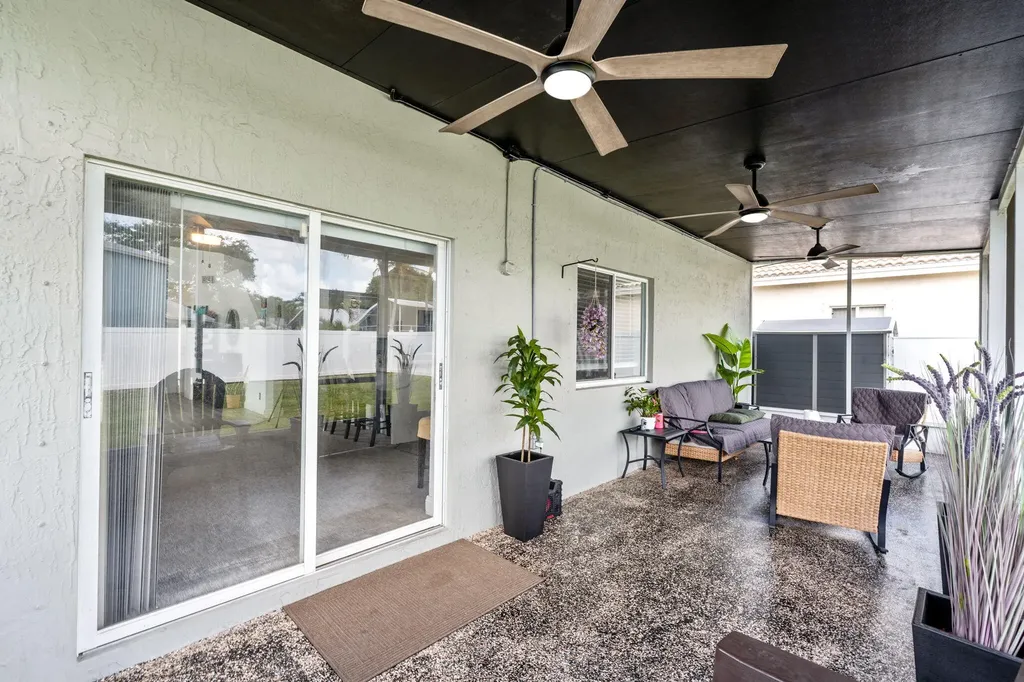 4659 SW 12th Court Deerfield Beach FL 33442