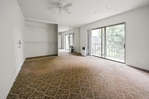 262 Woodland Road Palm Springs FL 33461