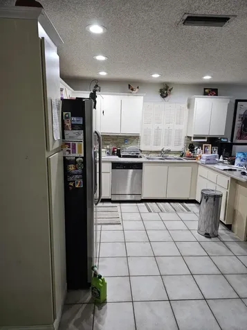 7230 NW 47th Place NW Lauderhill FL 33319