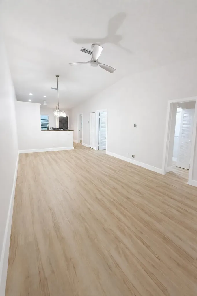 18765 Candlewick Drive Boca Raton FL 33496