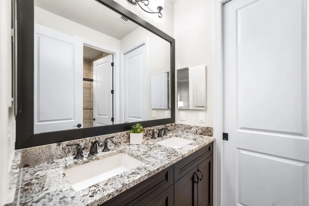 10445 N Barnsley Drive Parkland FL 33076