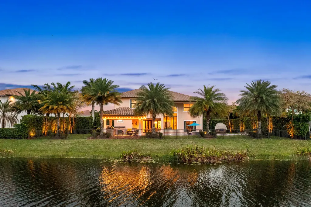 10445 N Barnsley Drive Parkland FL 33076