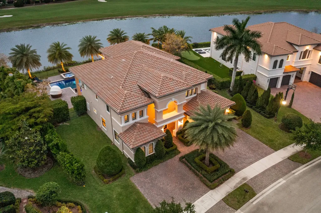 10445 N Barnsley Drive Parkland FL 33076