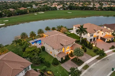 10445 N Barnsley Drive Parkland FL 33076