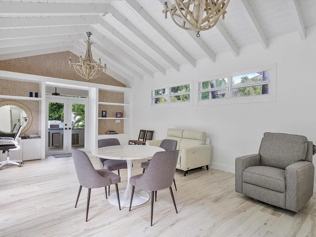 411 Poinciana Drive Fort Lauderdale FL 33301