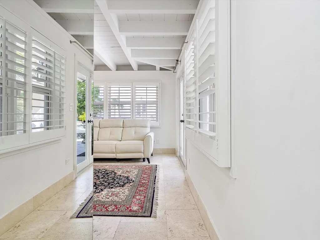 411 Poinciana Drive Fort Lauderdale FL 33301