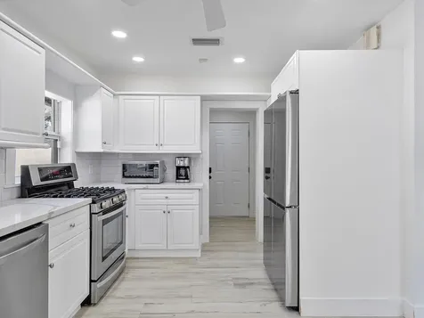 411 Poinciana Drive Fort Lauderdale FL 33301
