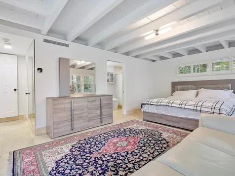 411 Poinciana Drive Fort Lauderdale FL 33301