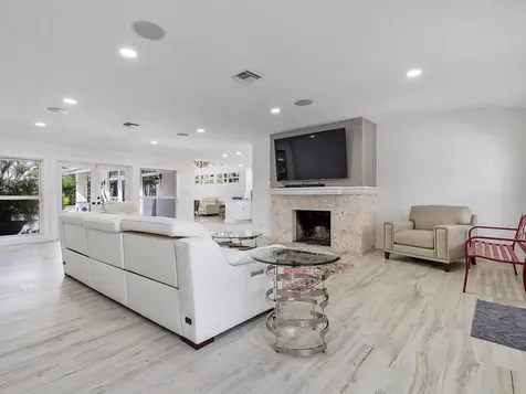 411 Poinciana Drive Fort Lauderdale FL 33301