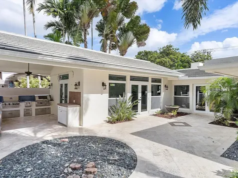 411 Poinciana Drive Fort Lauderdale FL 33301