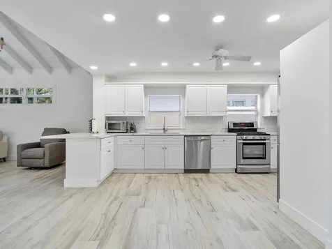 411 Poinciana Drive Fort Lauderdale FL 33301