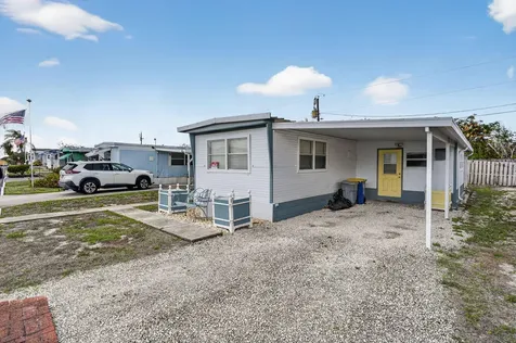 10885 SE Federal Highway Hobe Sound FL 33455