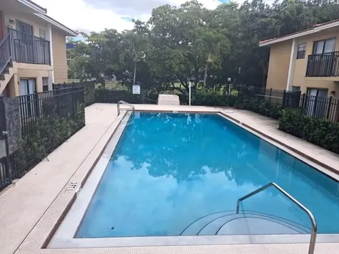 2671 Riverside Drive Coral Springs FL 33065