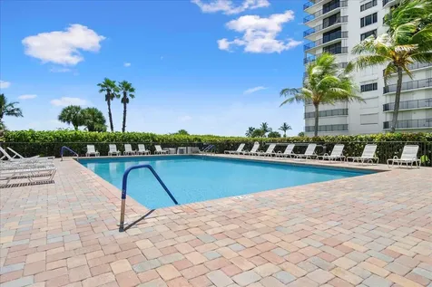 3120 N Hwy A1a Hutchinson Island FL 34949