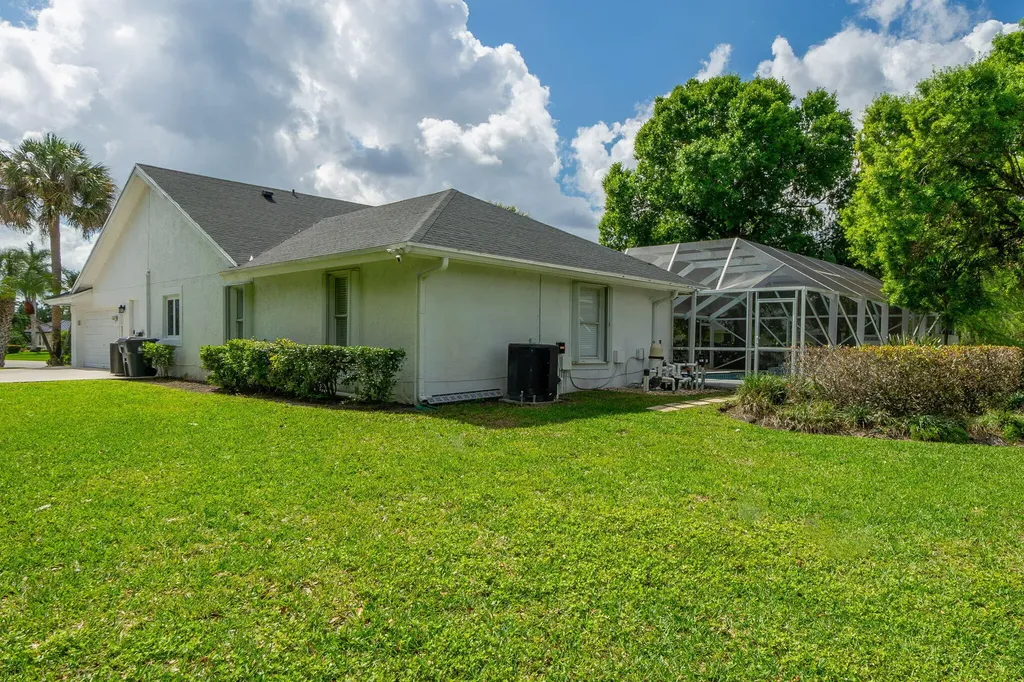 15575 Woodmar Court Wellington FL 33414