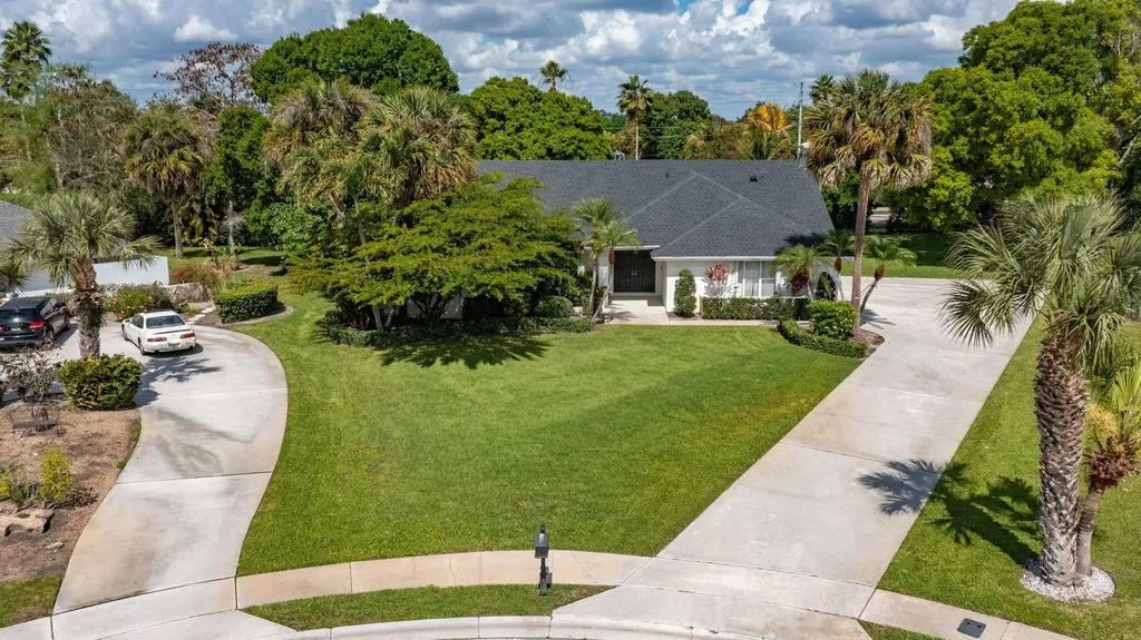 15575 Woodmar Court Wellington FL 33414