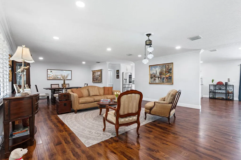 13821 Alexandria Court Davie FL 33325