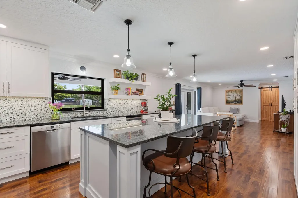 13821 Alexandria Court Davie FL 33325