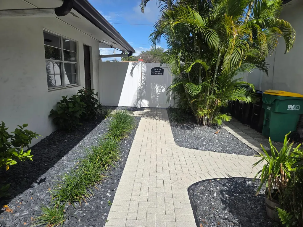 1301 NE 16th Terrace Fort Lauderdale FL 33304