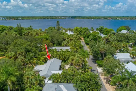 547 SW Riverview Street Stuart FL 34994