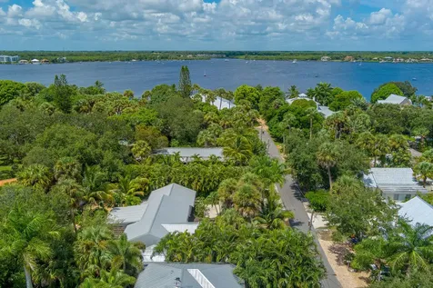 547 SW Riverview Street Stuart FL 34994