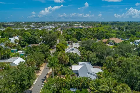 547 SW Riverview Street Stuart FL 34994