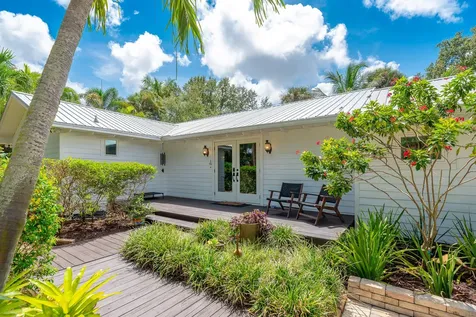 547 SW Riverview Street Stuart FL 34994