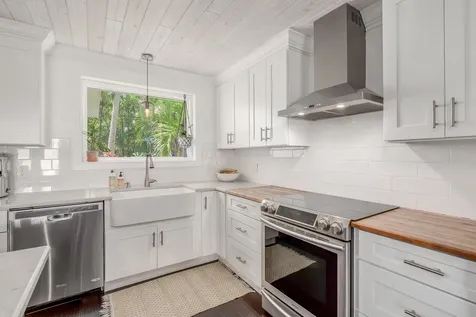 547 SW Riverview Street Stuart FL 34994