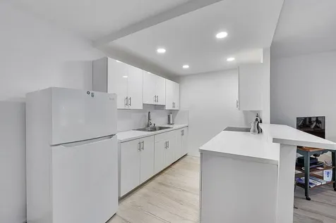 1012 Newport G Deerfield Beach FL 33442
