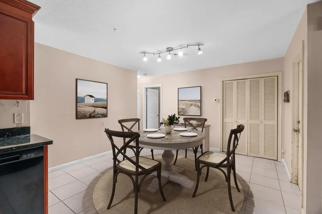 11271 NW 35th Street Coral Springs FL 33065