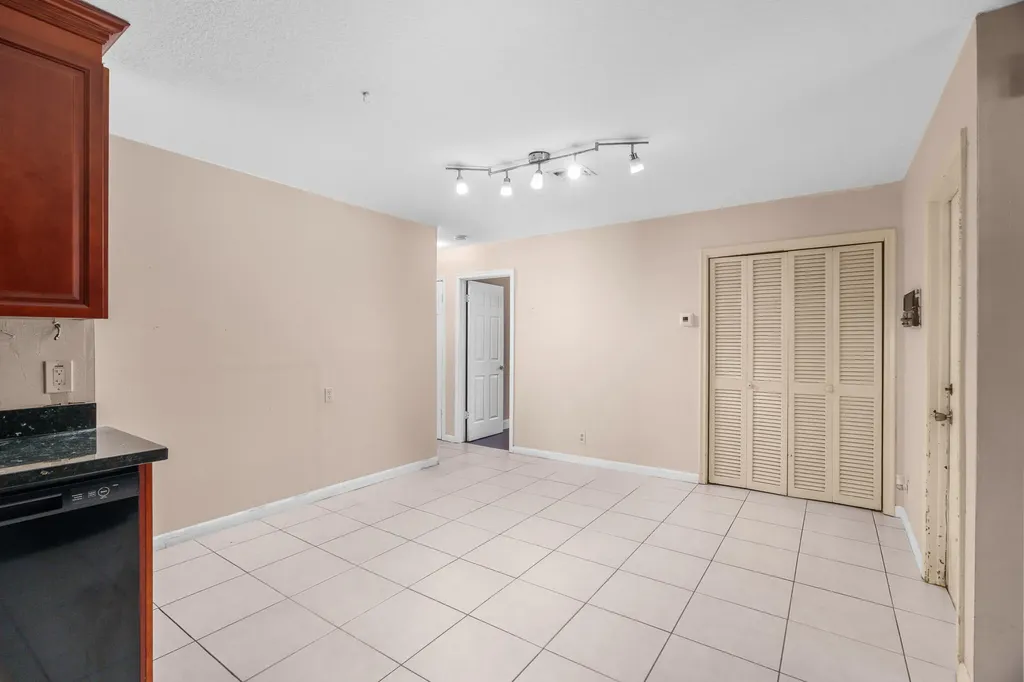 11271 NW 35th Street Coral Springs FL 33065