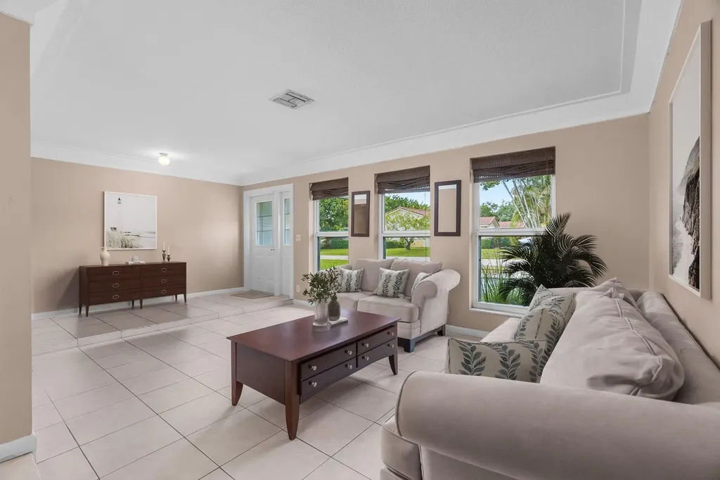 11271 NW 35th Street Coral Springs FL 33065