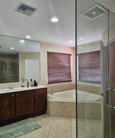 13382 Lakepointe Circle Cooper City FL 33330